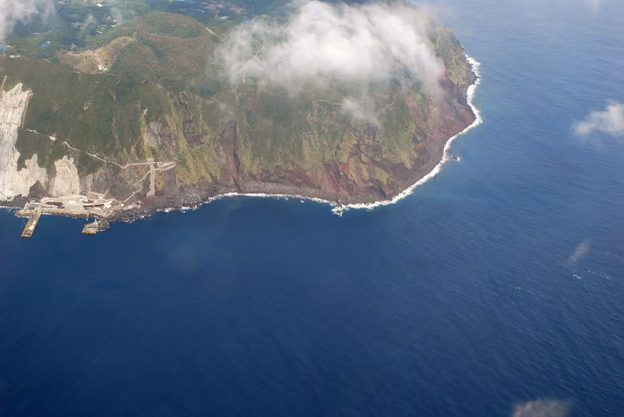 Las islas de Tokio: Izu Oshima, Hachijojima y Ogasawara — ferris, tiempos de viaje, comida y actividades