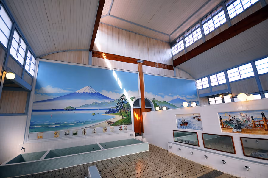 Guía de sento y onsen en Tokio: baños famosos y spas abiertos hasta tarde