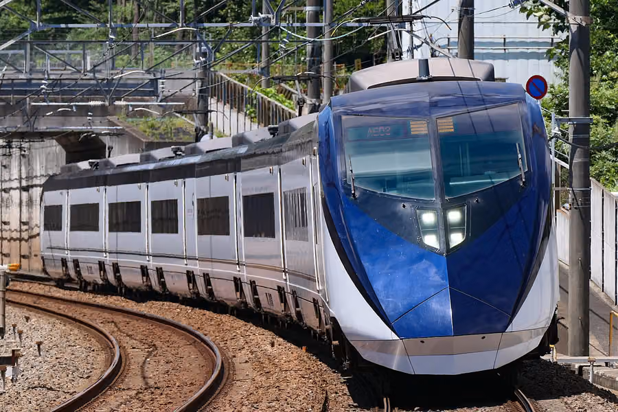 Narita and Haneda to Central Tokyo: Which Train or Bus to Take