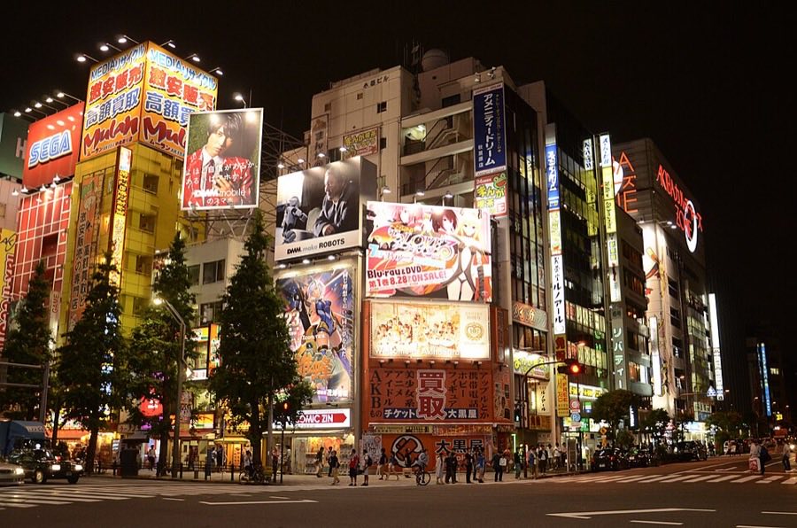 秋葉原