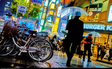 Tokio bajo la lluvia