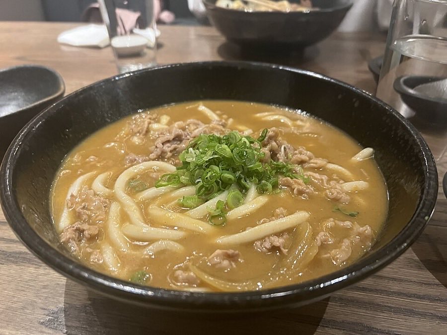 咖哩烏龍麵